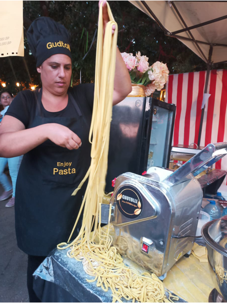 Golden Pasta Station - Per person minimum 35 person 